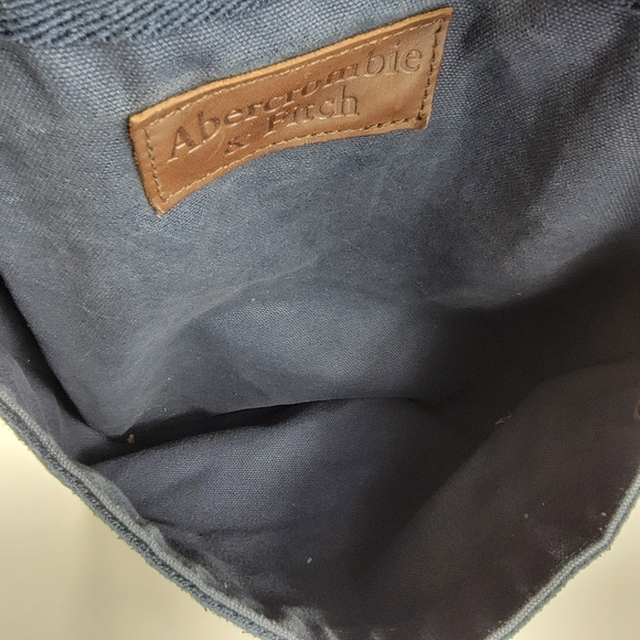 Abercrombie & Fitch Canvas Bag in Navy Blue - Picture 10 of 13